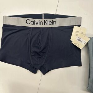 Calvin Klein Microfiber low rise  Trunk - navy blue me with tag